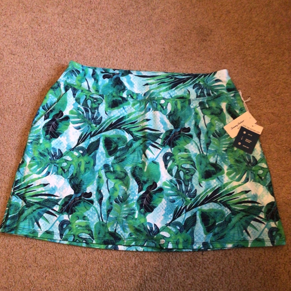 Tommy Bahama skort brand new